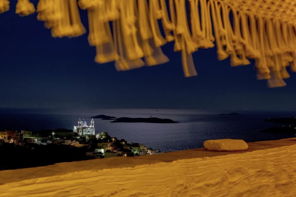 Wind Tales Hotel แอร์มูโปลี ภายนอก รูปภาพ